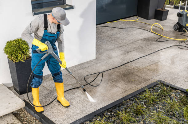 Garage Pressure Washing in Middle River, MD